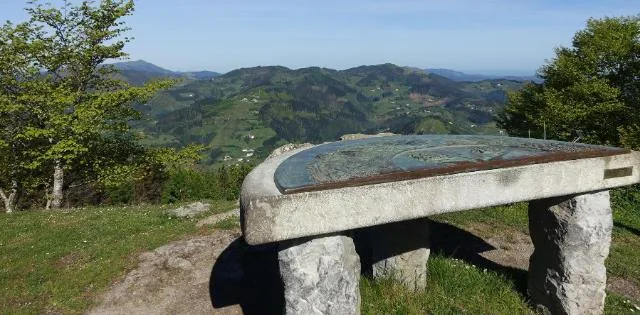 Las atalayas de Debabarrena
